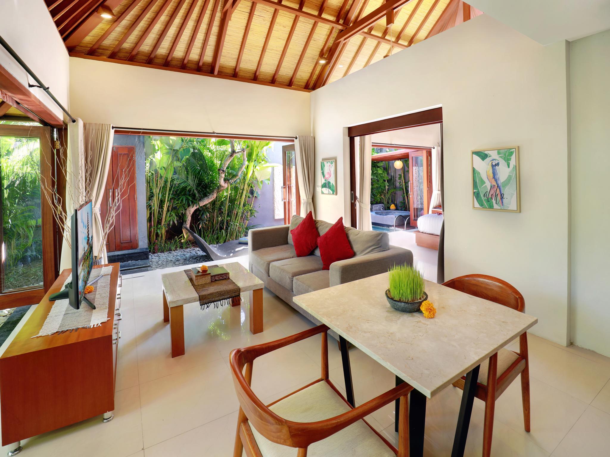 Seminyak Sanctuary Villa By Ini Vie Hospitality Legian Eksteriør billede