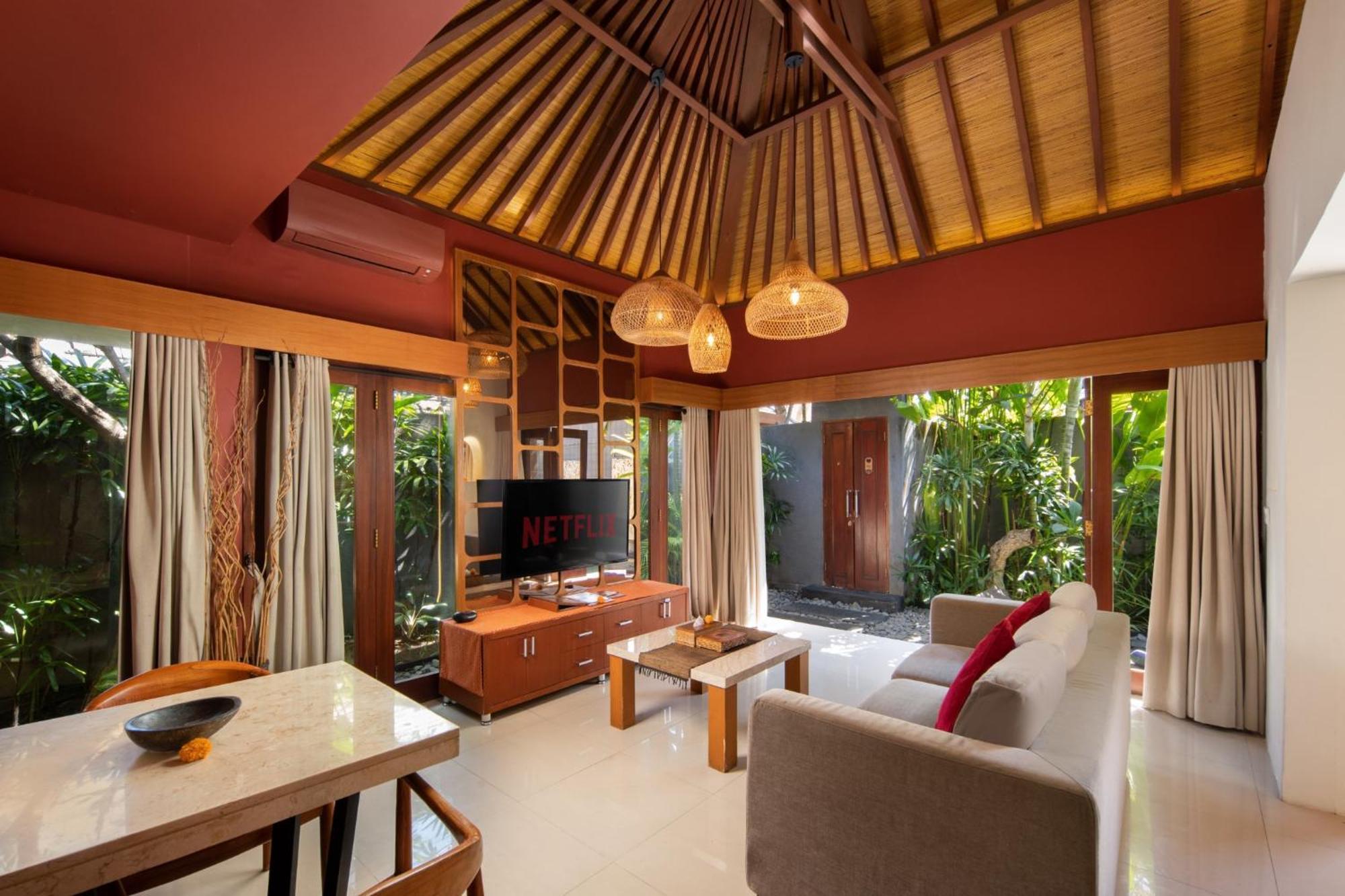 Seminyak Sanctuary Villa By Ini Vie Hospitality Legian Eksteriør billede