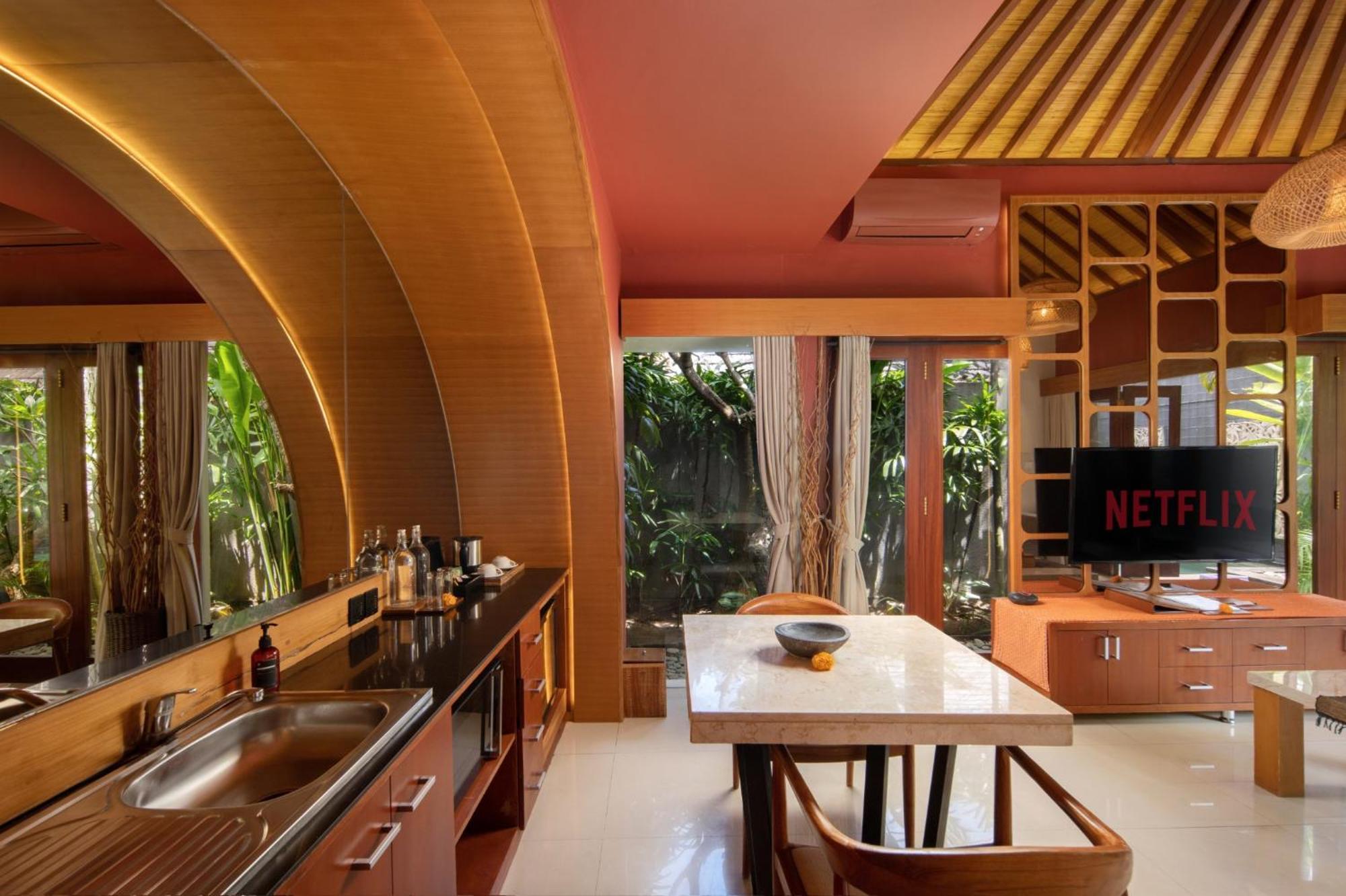 Seminyak Sanctuary Villa By Ini Vie Hospitality Legian Eksteriør billede